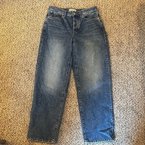 Madewell Womans Faded Blue Relaxed Jeans